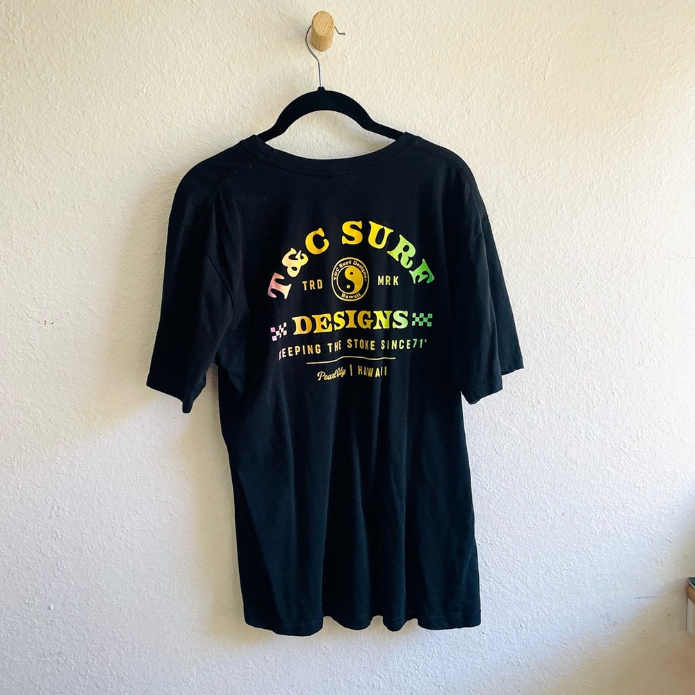 T & C Hawaii Surf Design Tee (Men’s Small)